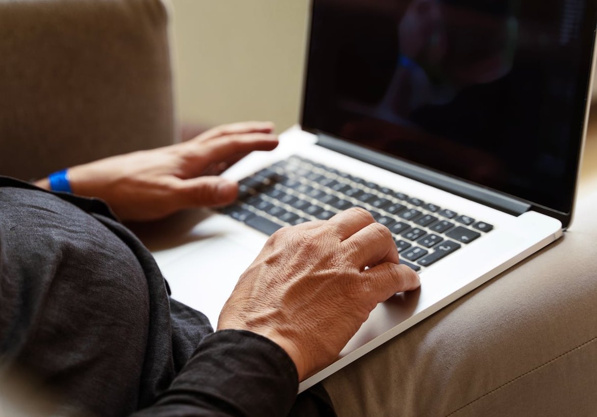 user testing laptop